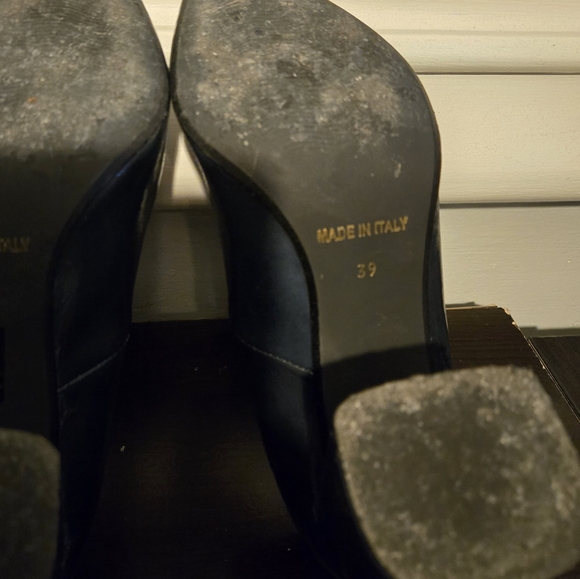 XETRA Navy Blue Block Heels - Picture 6 of 7